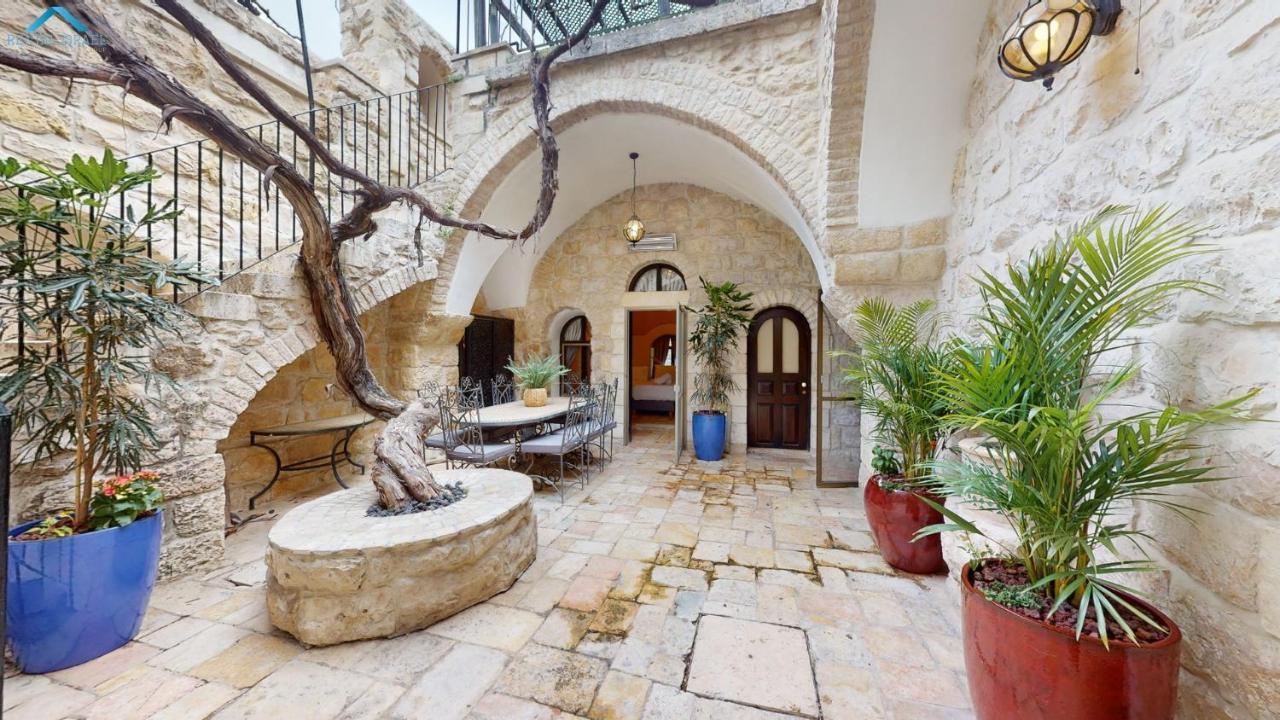 Villa Mamilla - Boutique Suites Иерусалим Экстерьер фото